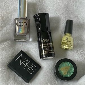 Lot of Makeup Items